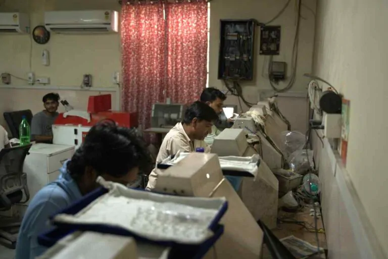 Budget-Friendly Brilliance: Getting More Sparkle for Less with Lab Grown Diamonds