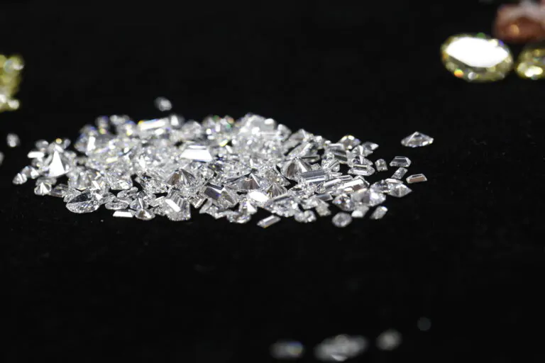 How to Identify a Lab Grown Diamond: Can You Tell the Difference?
